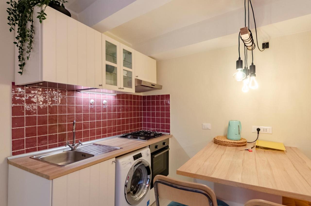 Apartamento Joivy Cosy Flat In The Centre Génova Exterior foto