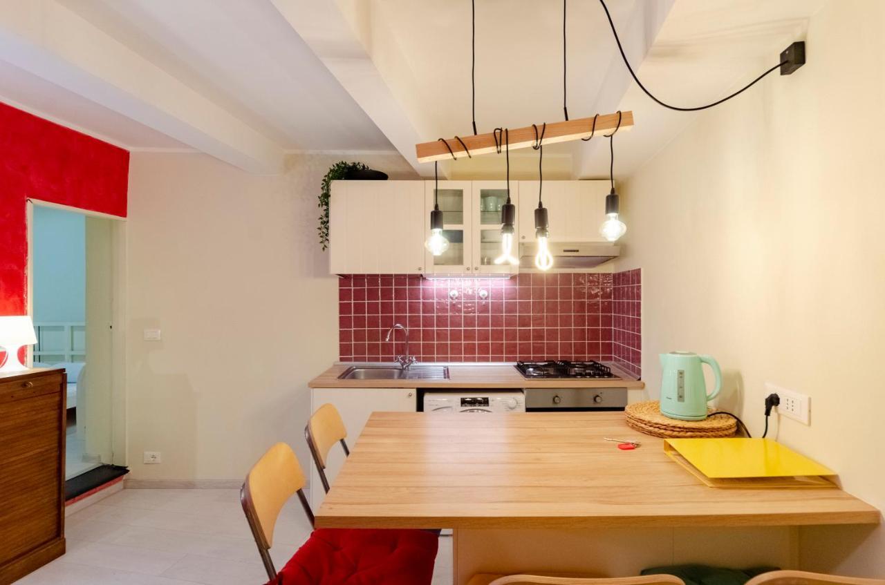Apartamento Joivy Cosy Flat In The Centre Génova Exterior foto