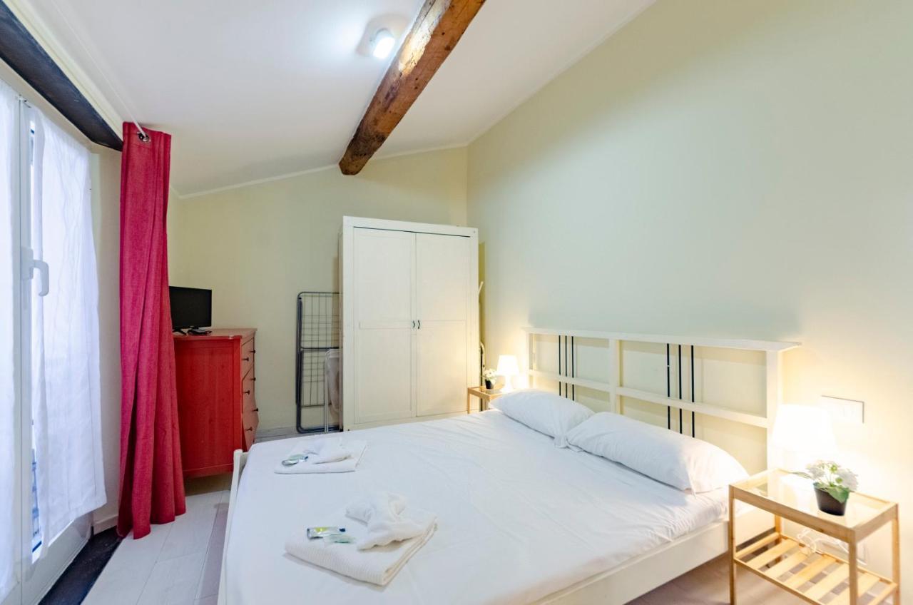 Apartamento Joivy Cosy Flat In The Centre Génova Exterior foto